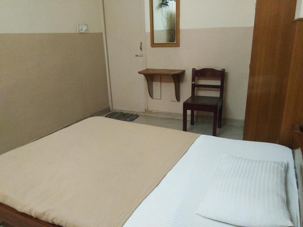 Veekay Tourist Home Μπανγκαλόρ Εξωτερικό φωτογραφία